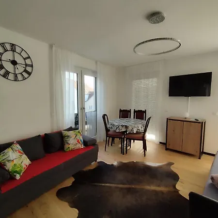 Apartmán Wohlfuehlapartment In *